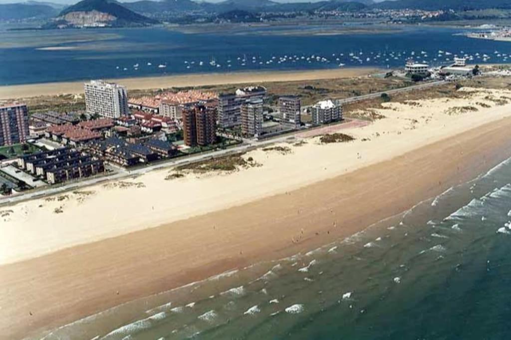 Apartamento En Laredo 아파트 외부 사진